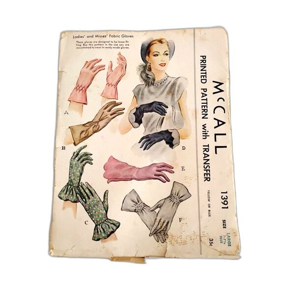 1940s Glove Pattern with Transfers, Size 7 to 7 1/2 McCall 1391, Factory Folded - Picture 1 of 2